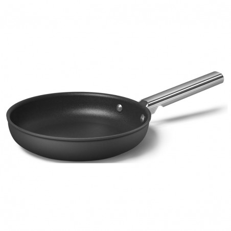 Tigaie cu capac SMEG CKFF2401BLM, 1,9 l, Ø24 cm, acoperire cu teflon, până la 250 °C, fără PFAS, pentru plite cu inducție, negru