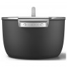Oală SMEG CKFC2611BLM, 7,7 l, Ø26 cm, acoperire cu teflon, până la 250 °C, pentru plite cu inducție, negru