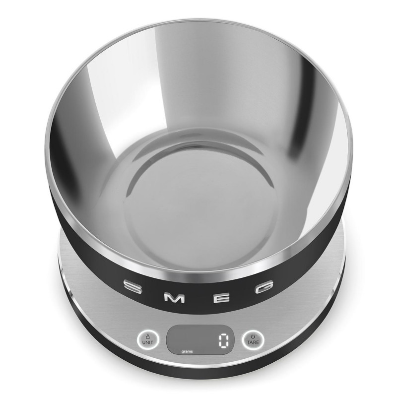 Cântar de bucătărie Smeg Collezione KSC01BLMWW, până la 5 kg/5 l, funcție TARA, afișaj LED, bază antiderapantă, autonomie de până la 36 de ore, negru mat