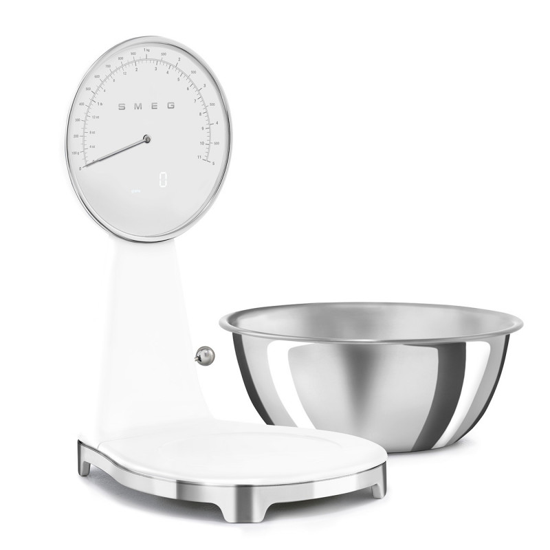 Cântar de bucătărie Smeg KSF01WHWW, afișaj analogic și digital, până la 5 kg/5 l, funcție TARA, afișaj LED, bază antiderapantă, autonomie de până la 36 de ore, alb mat
