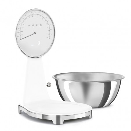 Cântar de bucătărie Smeg KSF01WHWW, afișaj analogic și digital, până la 5 kg/5 l, funcție TARA, afișaj LED, bază antiderapantă, autonomie de până la 36 de ore, alb mat