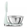 Cântar de bucătărie Smeg KSF01PGWW, afișaj analogic și digital, până la 5 kg/5 l, funcție TARA, afișaj LED, bază antiderapantă, autonomie de până la 36 de ore, verde pastel