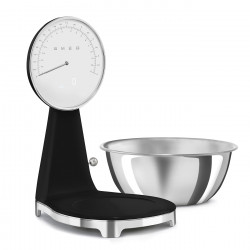 Cântar de bucătărie Smeg KSF01BLWW, afișaj analogic și digital, până la 5 kg/5 l, funcție TARE, afișaj LED, bază antiderapantă, autonomie de până la 36 de ore, negru