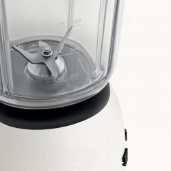 Blender Smeg Porsche BLF03PCWEU, 800 W, 1,5 l, 18 000 rpm, 4 programe, 4 viteze + funcție puls, oțel inoxidabil, alb