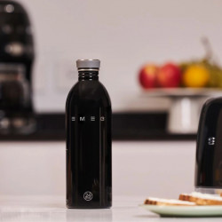 Sticlă termică SMEG Clima 50's Style WBF01BL, 500 ml, închidere ermetică, cu pereți dubli, oțel inoxidabil 18/8, negru