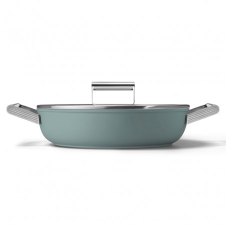 Oală puțin adâncă cu capac Smeg DPF2812EGM, 28 cm, 4,3 l, acoperire ceramică antiaderentă, potrivită pentru cuptor până la 250 °C, fără PFAS, compatibilă cu plitele cu inducție, verde smarald