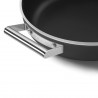 Oală joasă cu capac Smeg DPF2812BLM, 28 cm, 4,3 l, acoperire ceramică antiaderentă, potrivită pentru cuptor până la 250 °C, fără PFAS, compatibilă cu plitele cu inducție, negru