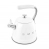 Ceainic cu fluier Smeg CKLW2001WH, 2,3 l, pentru plite cu inducție, mâner care nu se încălzește, oțel, alb