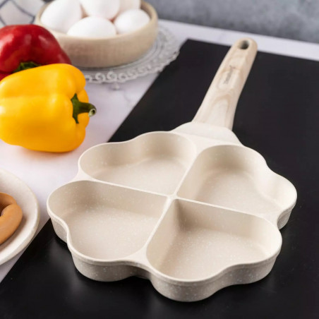 Tigaie cu 4 compartimente Klausberg KB 7819, 19 cm, în formă de inimă, acoperire marmorată, compatibilă cu plitele cu inducție, bej