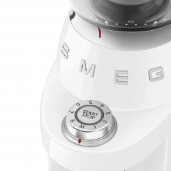 Râșniță de cafea Smeg CGF03WHEU, 150 W, 240 g, sistem de rotire și blocare, funcție manuală, alb