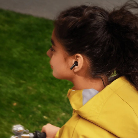 Căști Xiaomi Redmi Buds 8 Active M2537E1, 7 ore, Bluetooth 5.4, IP54, difuzor cu membrană din titan, reducere a zgomotului cu AI, încărcare rapidă, alb