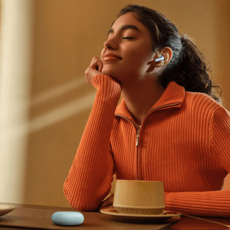 Căști Xiaomi Redmi Buds 8 Active M2537E1, 7 ore, Bluetooth 5.4, IP54, difuzor cu membrană din titan, reducere a zgomotului cu AI, încărcare rapidă, alb