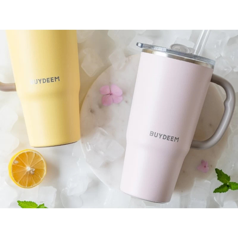 Cană termică cu pai încorporat Buydeem DS57-P, 700 ml, menține temperatura (cald/rece) până la 6 ore, izolație sub vid, oțel inoxidabil, fără BPA, roz