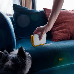 Instrument pentru îndepărtarea părului de animale Joseph Joseph CleanTech 3-în-1 6500037, Pentru locuri greu accesibile, Margine din cauciuc, Clește, Bej