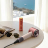 Uscător de păr Dyson HD19 Travel™ 492457-01, 1220 W, 11,6 l/s, 2 viteze, 3 niveluri de temperatură, Air Multiplier, control inteligent al căldurii, ceramic roz/roz auriu