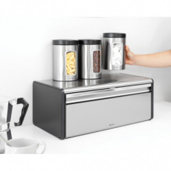 La mâna a doua: Cutie de paine Brabantia Fall Front 107852, 18 L, 46.5x25 cm, Montare lanaga perete, Fara amprenta, Inox/mat