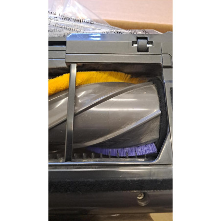 La mâna a doua: Aspirator vertical Dreame Essential V30 VVV21A, 880 W, 30 000 Pa, 90 min, 0,6 l, HEPA H14, OmniX™ 2.0, Recunoastere a tipurilor de murdarie, Pliabil, Negru/Bronz