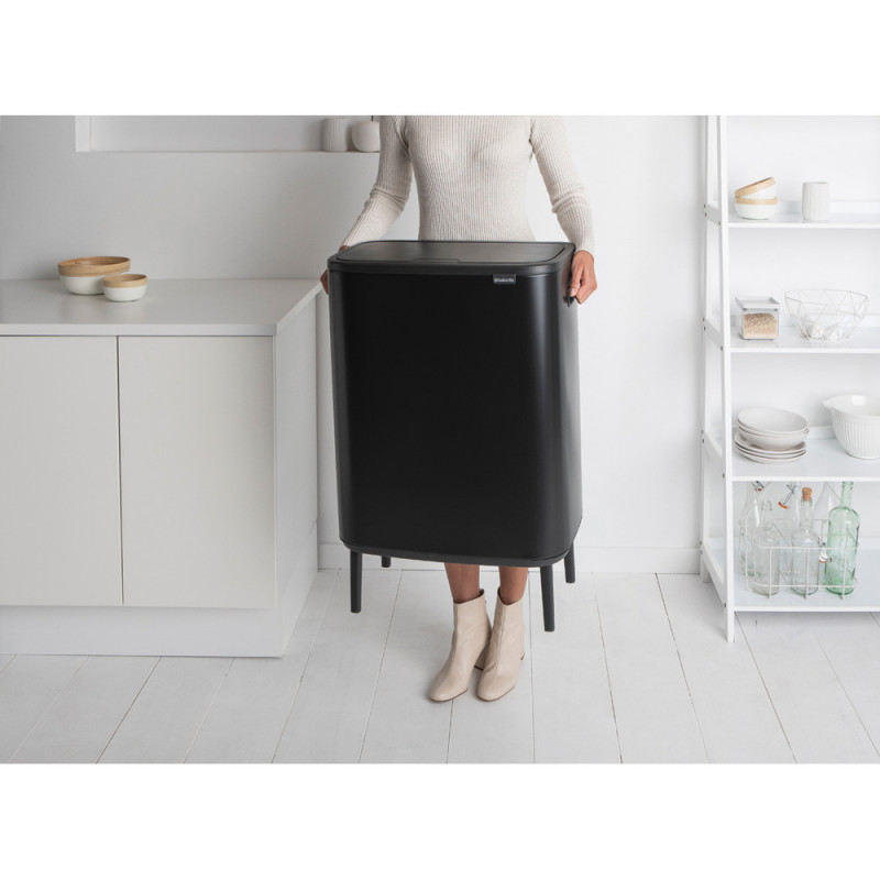 La mâna a doua: Cos pentru gunoi Brabantia Bo Touch Hi 1001260, 60 L, Inaltat, Deschidere lina si silentioasa, Negru mat