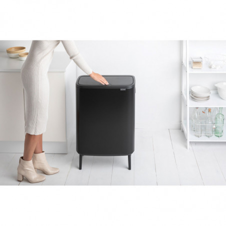 La mâna a doua: Cos pentru gunoi Brabantia Bo Touch Hi 1001260, 60 L, Inaltat, Deschidere lina si silentioasa, Negru mat