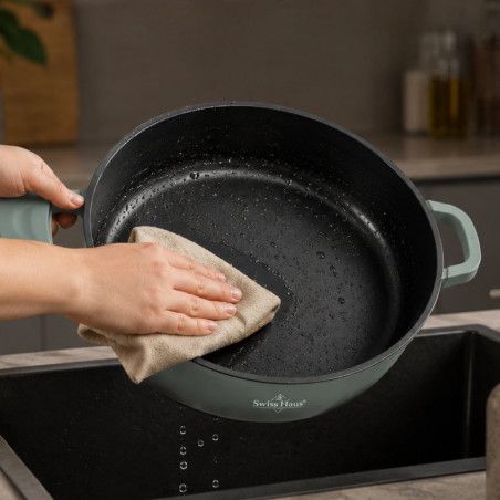 Oală joasă Swiss Haus Zurich Luxury Collection SH-ZLC28G, 28 cm, 4,2 l, acoperire ceramică Sapphire, cuptor până la 220 °C, inducție, mentă/grafit