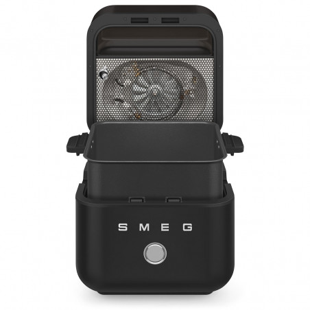 Friteuză cu aer cald Smeg Collezione AFC01BLMAU, 1450 W, 7,3 l, 40-200 °C, 7 programe, mod dublu, comandă tactilă, cronometru, LED, negru