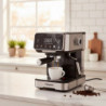 Aparat de espresso pentru cafea măcinată Finlux FEM-1655BS, 1100 W, 20 bar, 1,5 l, ecran tactil, bloc termic, duză de abur, argintiu/negru